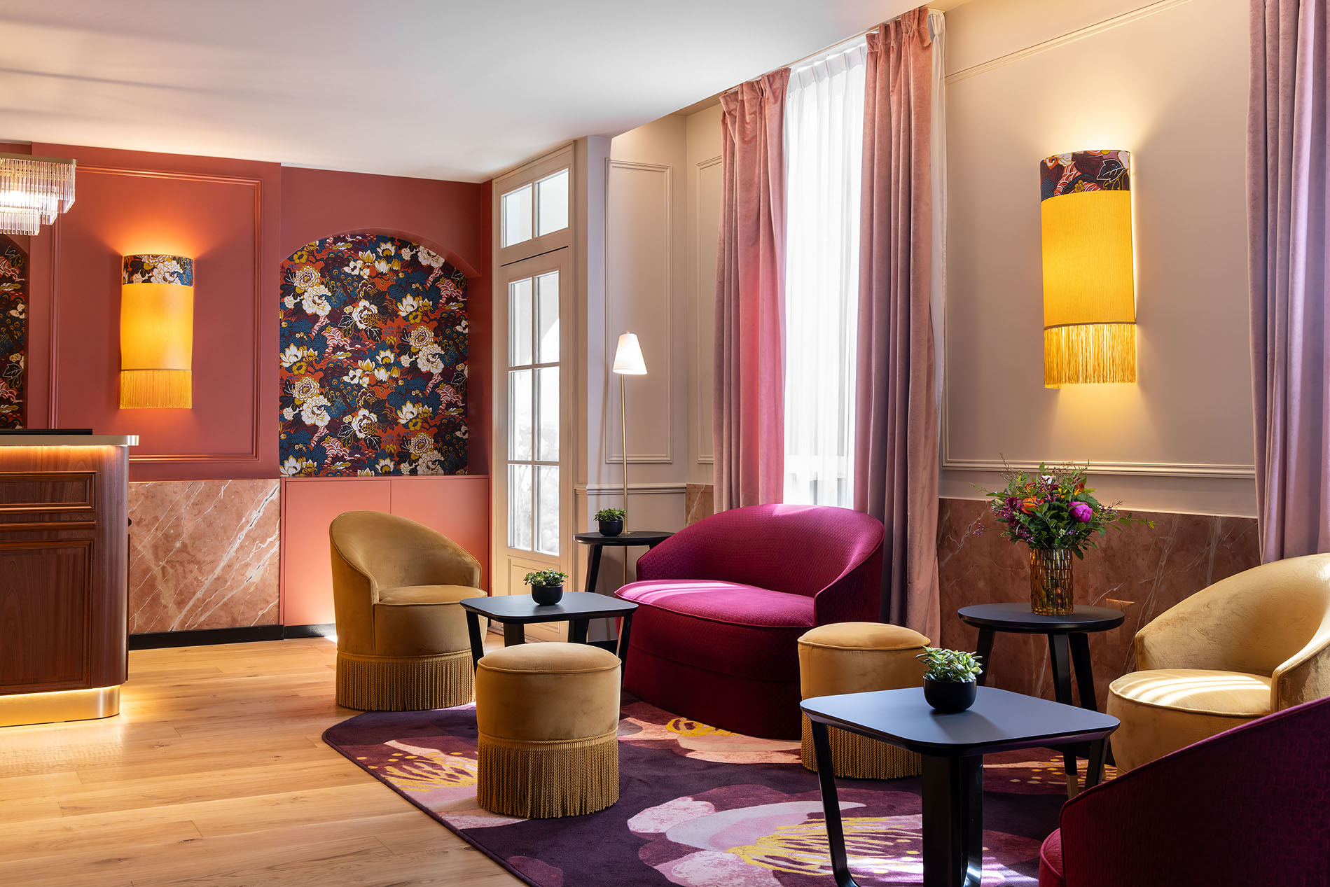 Réception et salon de l'hôtel Mayflower à Paris