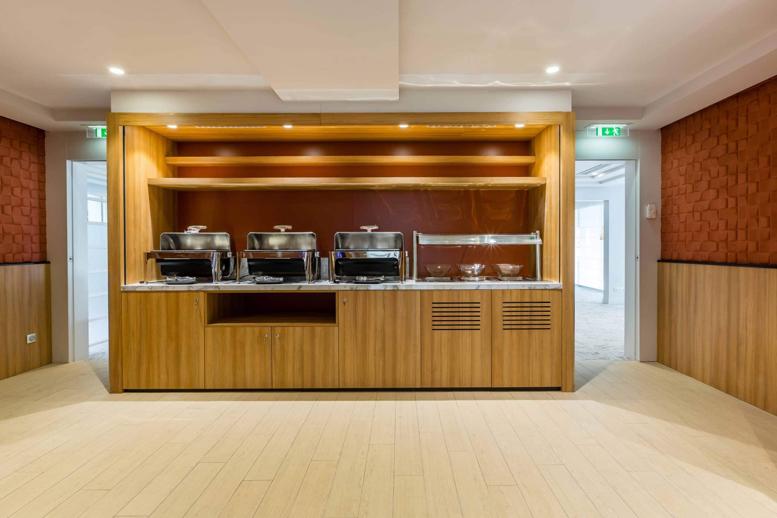 Comptoir de restauration de l'Executive Business Lounge de l'Evergreen Laurel Hôtel